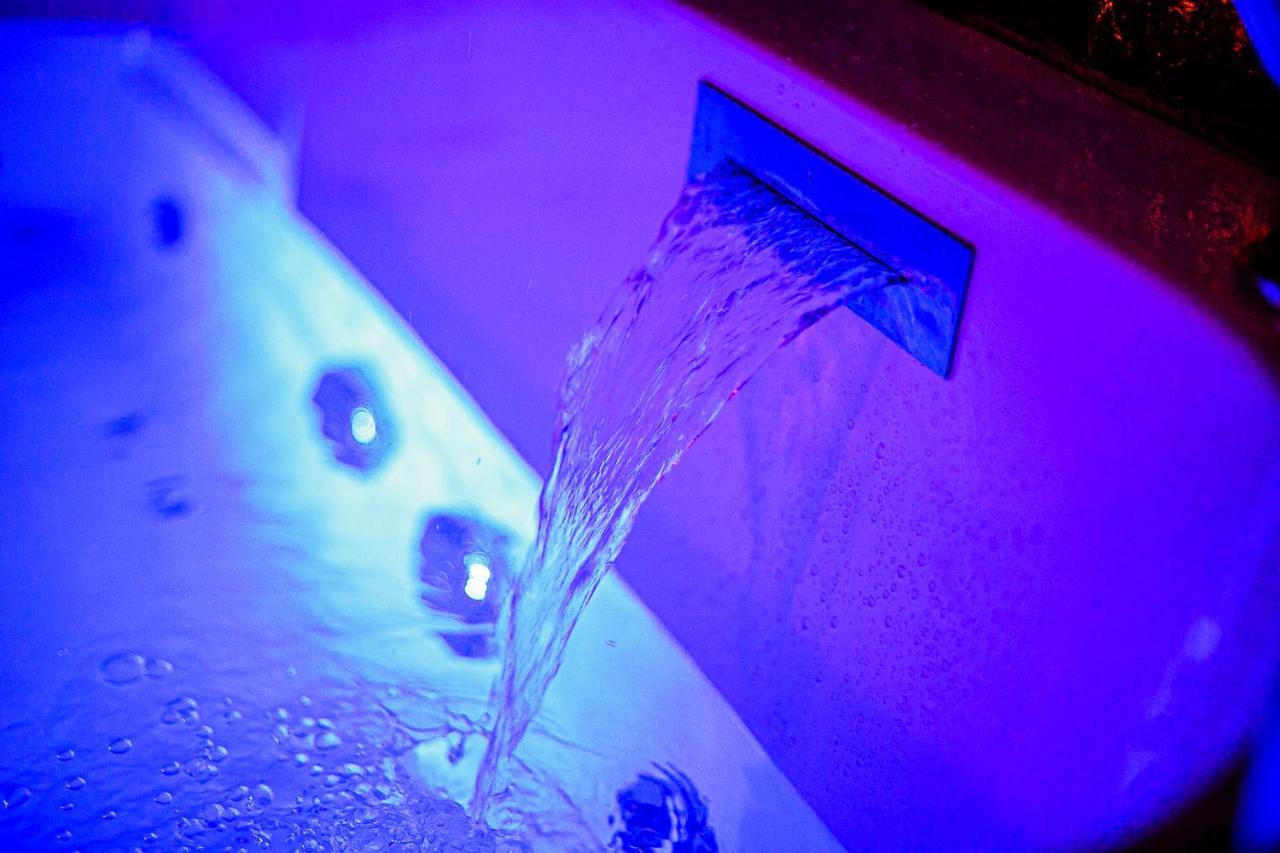 Merkelhoeve Wellness Merkelbeek エクステリア 写真