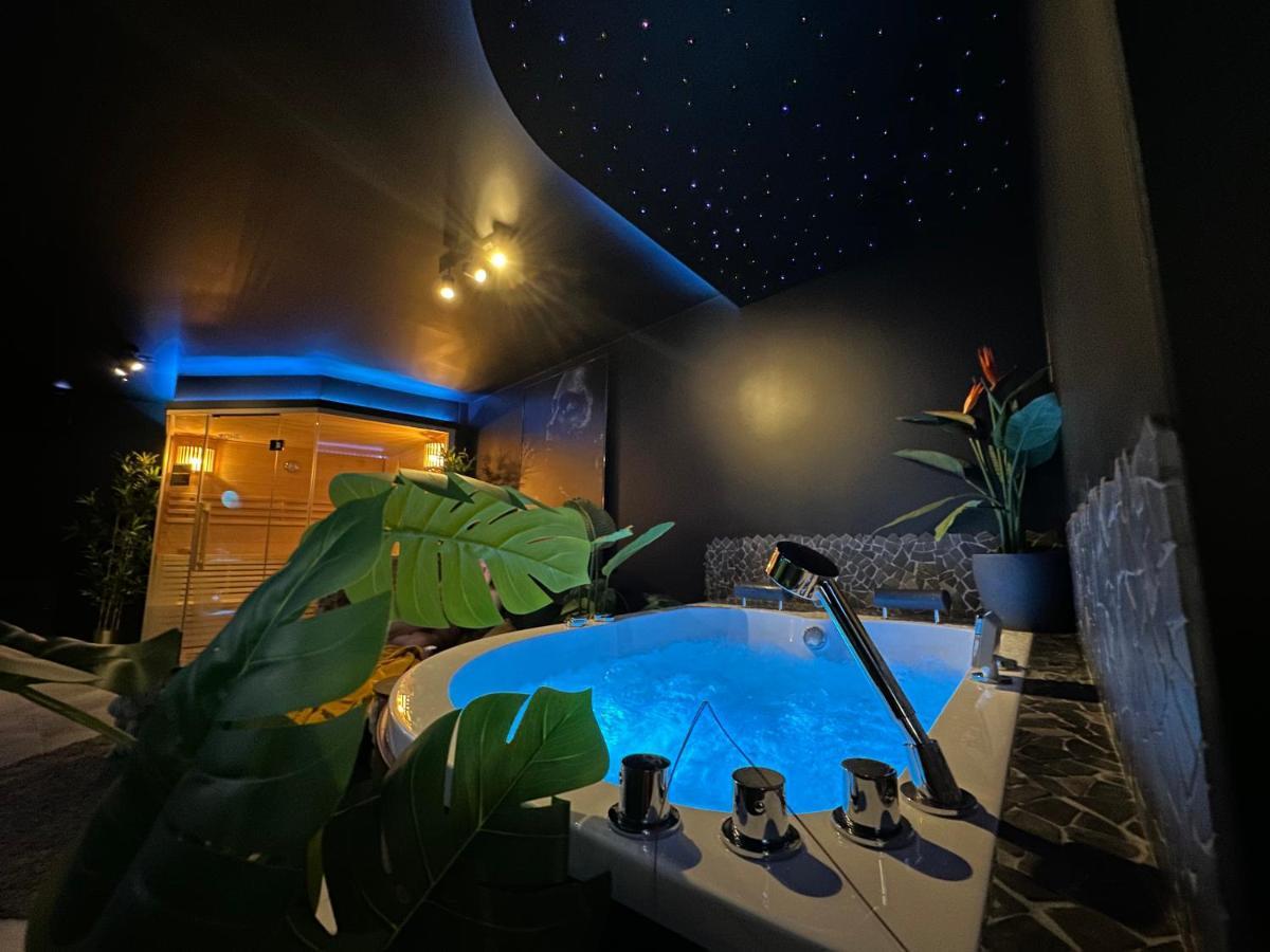 Merkelhoeve Wellness Merkelbeek エクステリア 写真